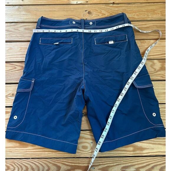 Tommy Bahama Cargo Swim Shorts Size 32 Men’s Blue - Picture 10 of 10